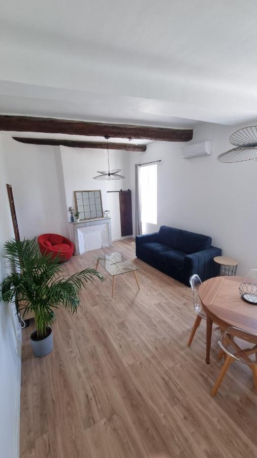 En Plein Coeur De Pelissanne - 55 M2 Renoves - Avec Parking Apartment ภายนอก รูปภาพ